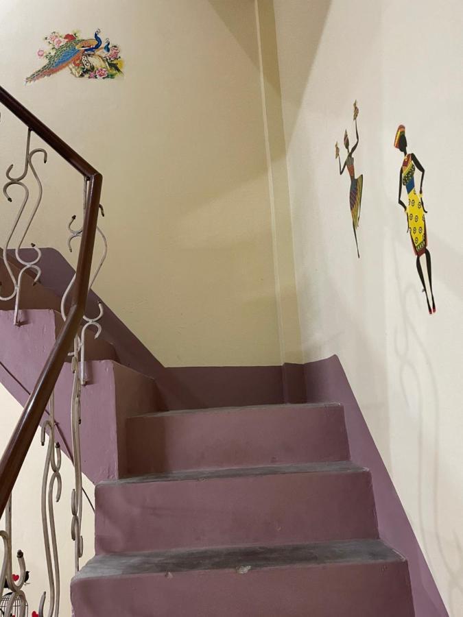 Indra Paying Guest House Benares Buitenkant foto