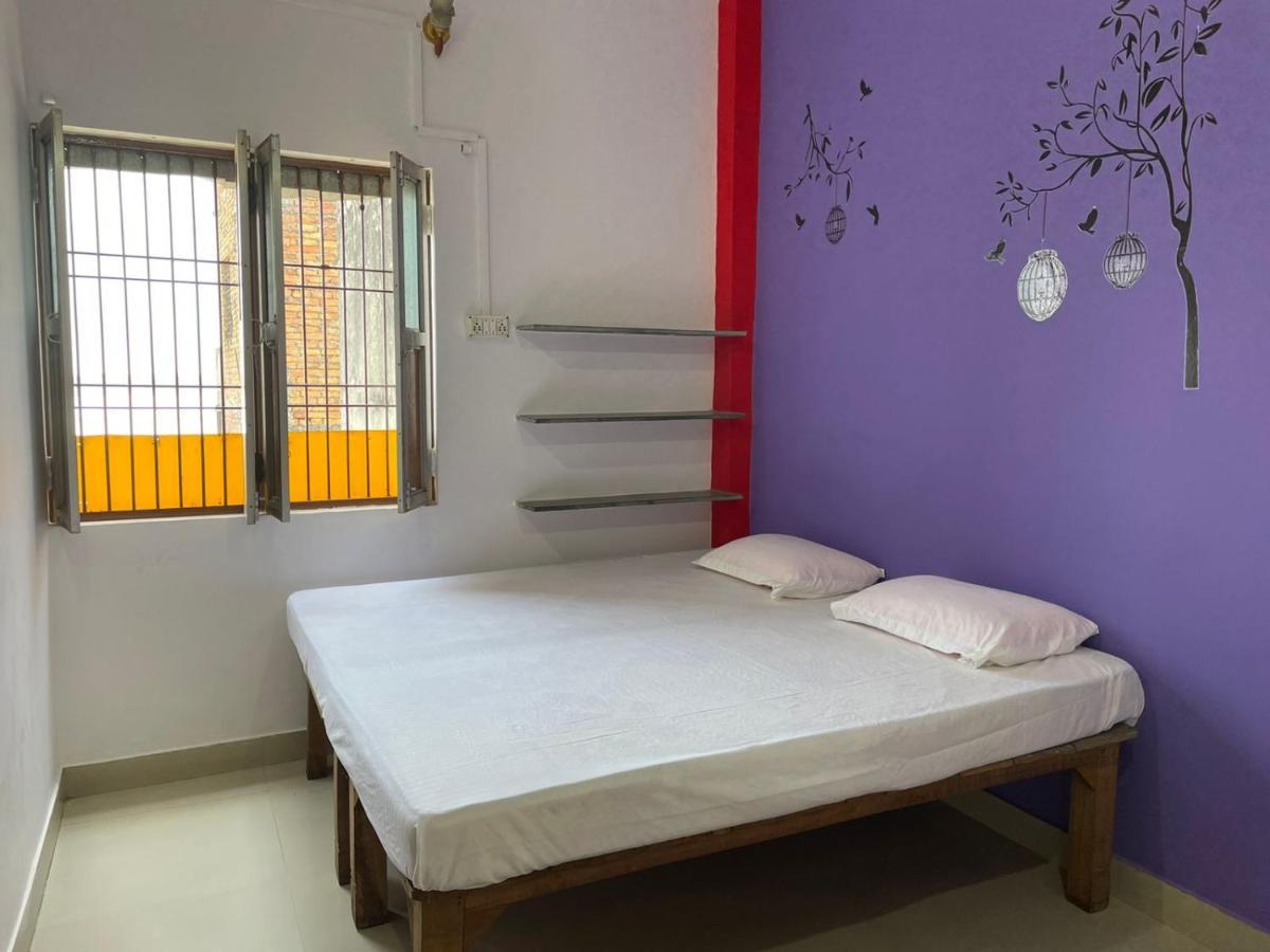 Indra Paying Guest House Benares Buitenkant foto