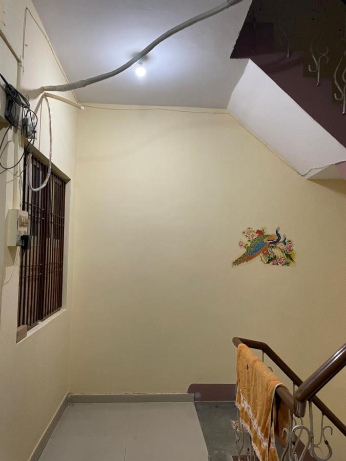 Indra Paying Guest House Benares Buitenkant foto